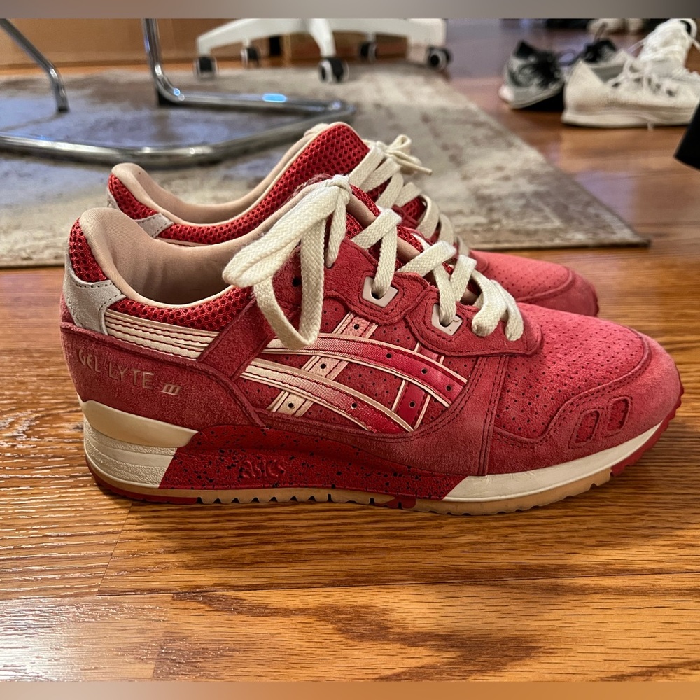 ASICS Strawberry Gel Lyte III